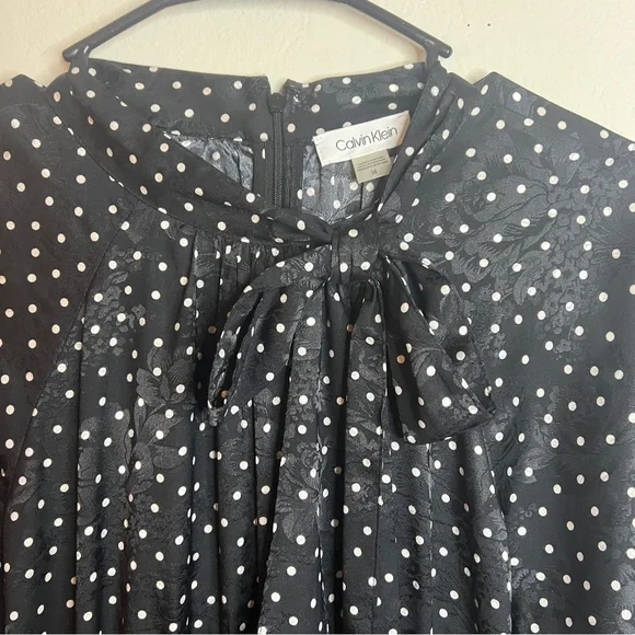 Calvin Klein Black Polka Dot Jacquard Midi Dress NWT Size 14 - Picture 2 of 11